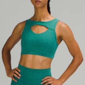 Lululemon Everlux cut-out train bra - 6
